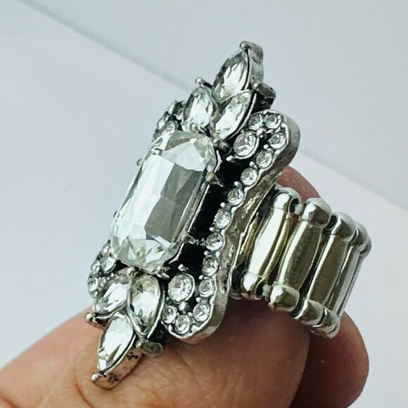 Paparazzi Statement Rhinestone Ring – Silver & Clear Crystal - Picture 4 of 5